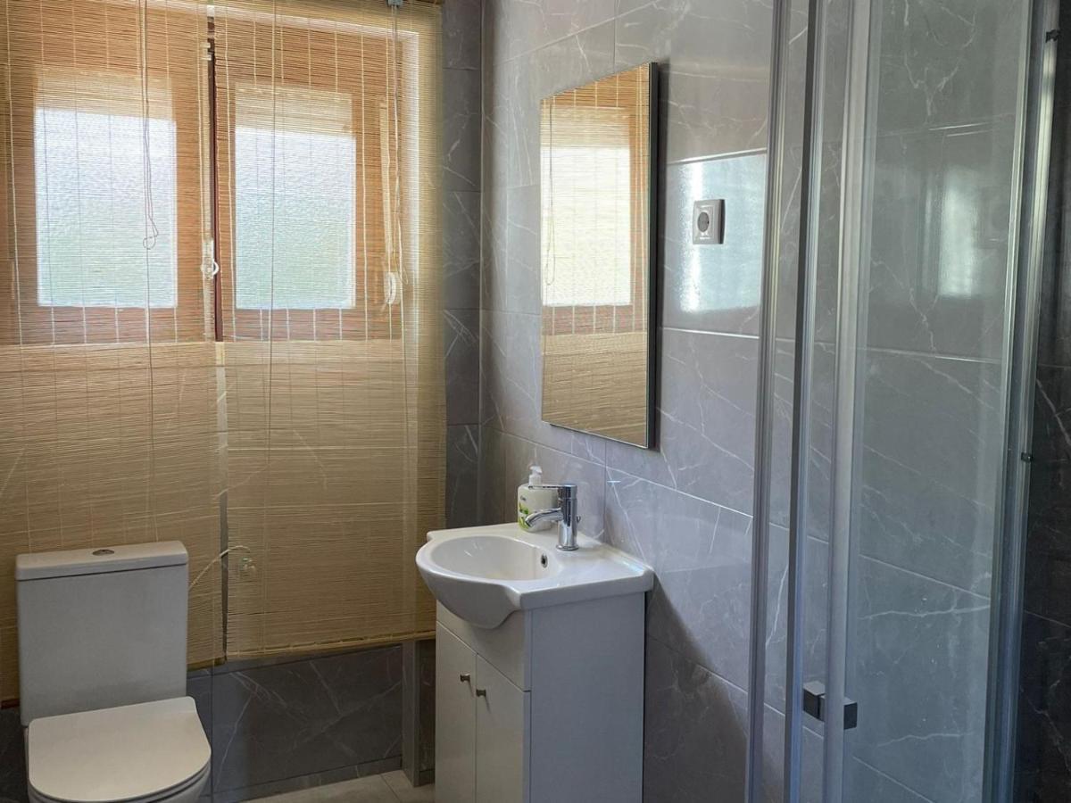Ateliersurf29 Guest House Almada Zewnętrze zdjęcie